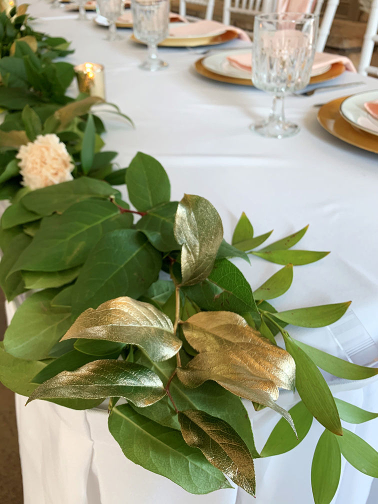 TheLittleFlowerCompany_Goldleaves.jpg